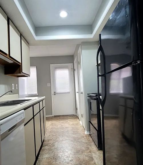 3508 Spanish Villa Dr #1 — Photo 6