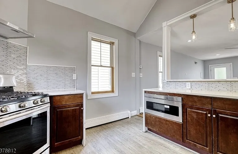 101 Carlton Ave — Photo 8