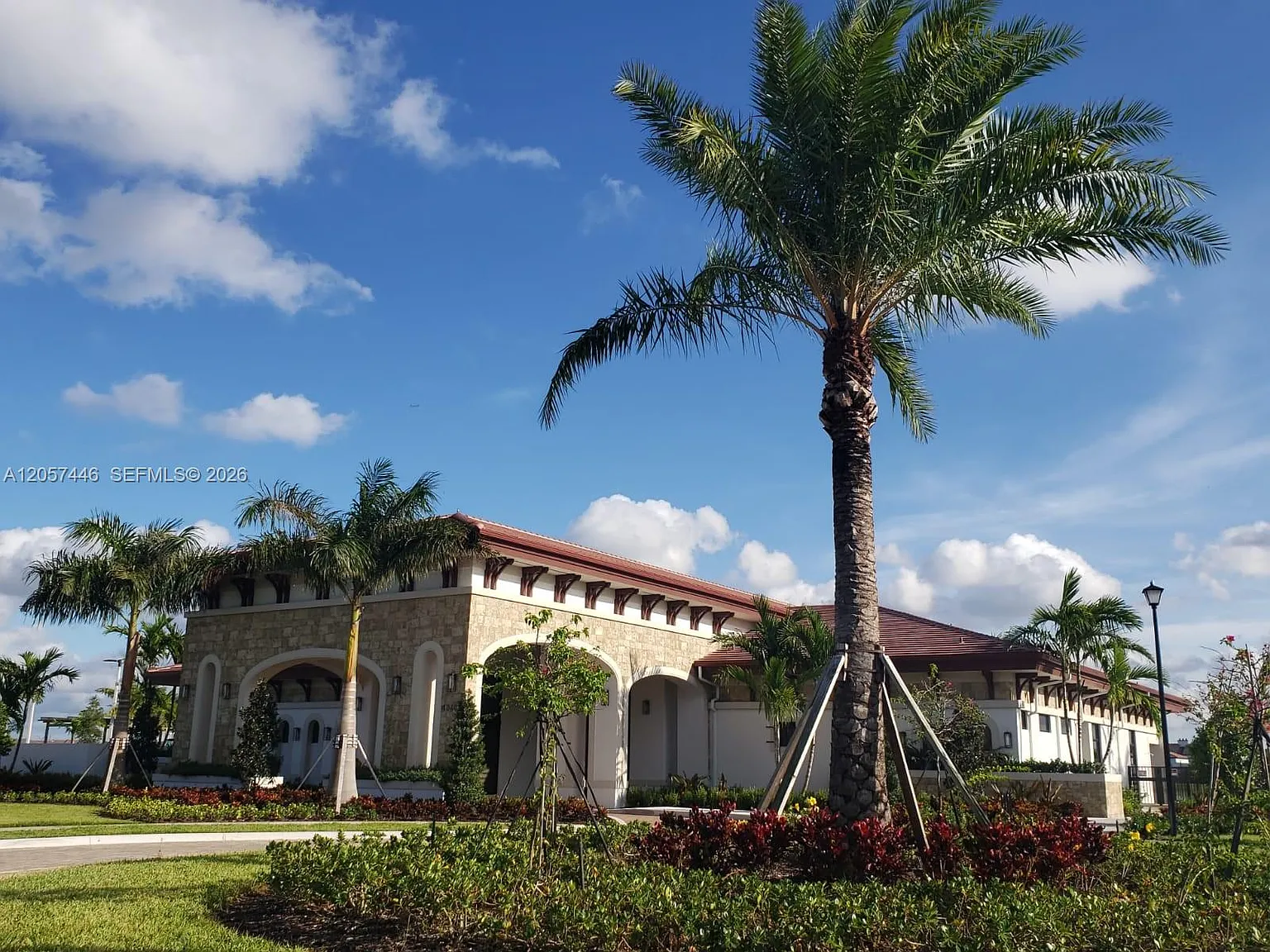 Aquabella North — Photo 3