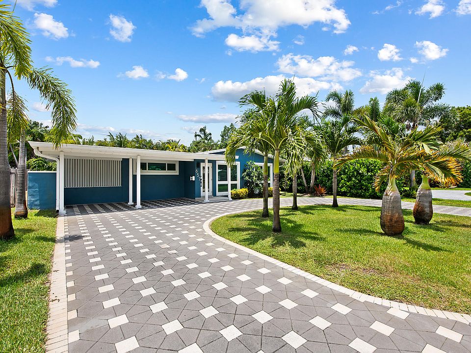 1st image of 657 NW 30th Court