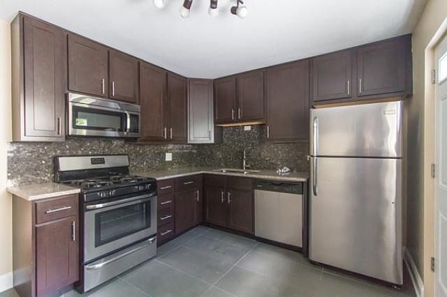 1st image of 1702 W Belle Plaine Ave #1702