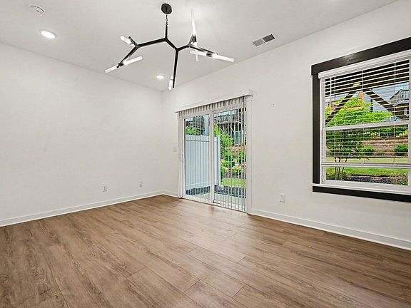 5th image of 1211 Corkery Ridge Ct