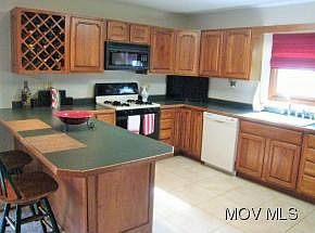 4th image of 1 Woodberry Cir