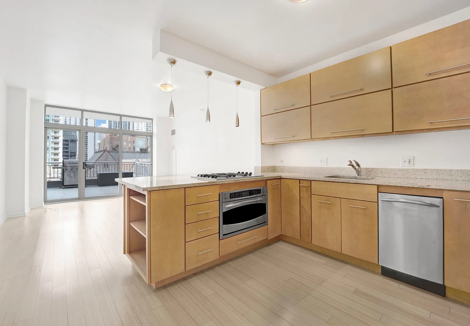 1 bed, 1.5 bath, 760 sqft, $3,000 — Photo 2