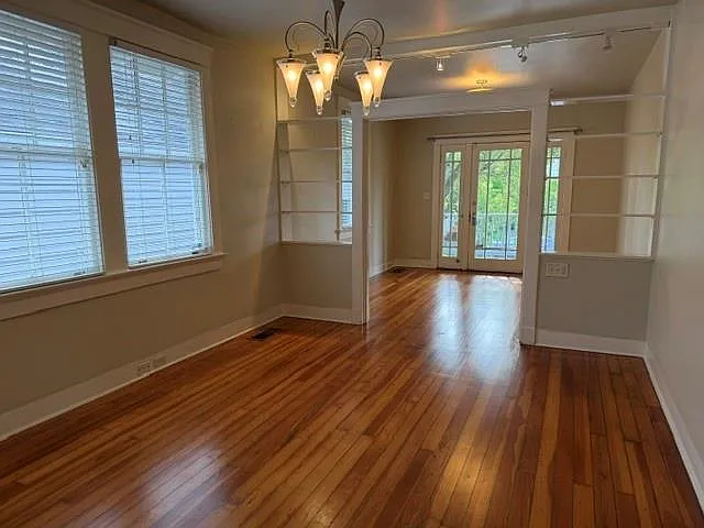 821 State St — Photo 2