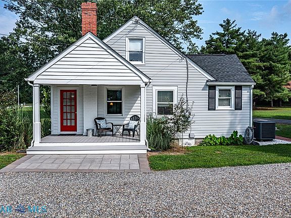 4th image of 859 Chesapeake Dr
