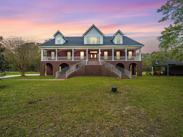 8164 Mary Ravenel Rd, Adams Run, SC 29426