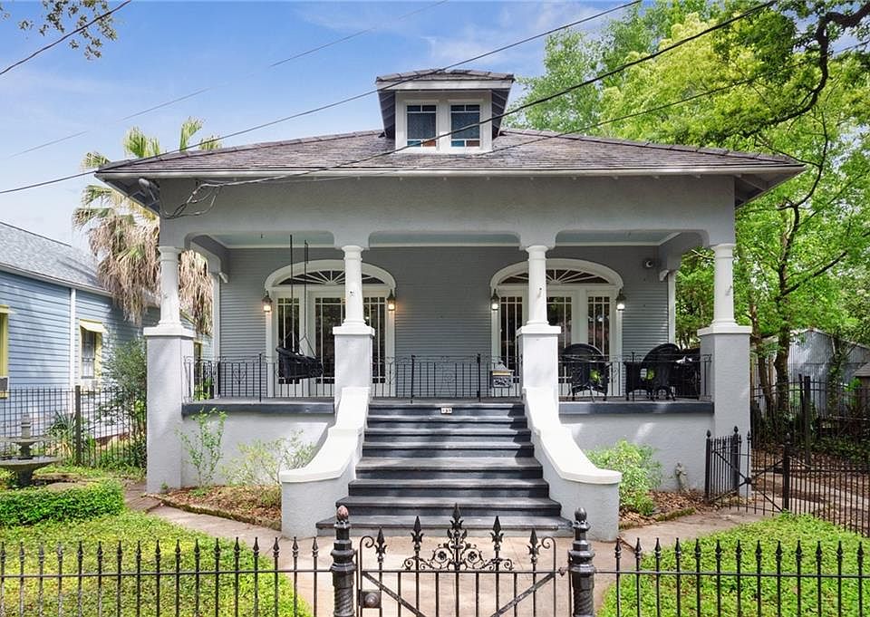 1st image of 818 Opelousas Ave