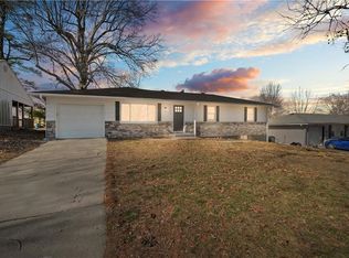 1506 Broadway St, Independence, MO 64050