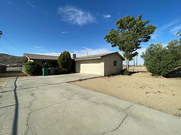2nd image of 56962 Cassia Dr