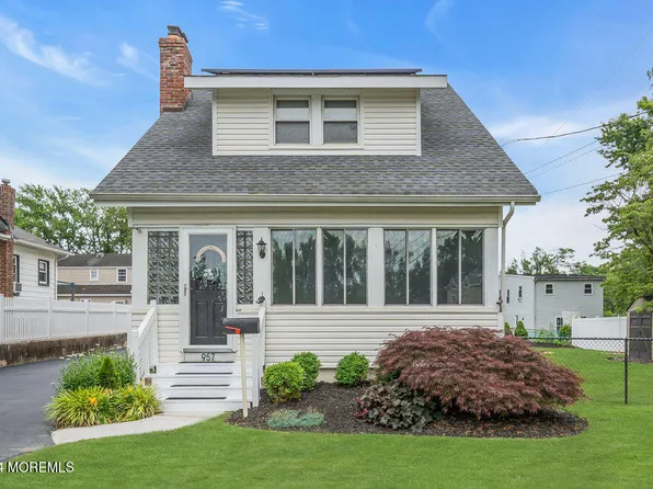 957 N Concourse, Keyport, NJ 07735