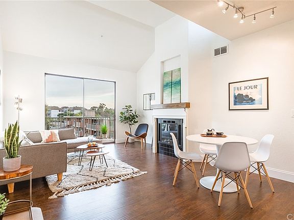 2nd image of 555 Maine Ave Unit 401