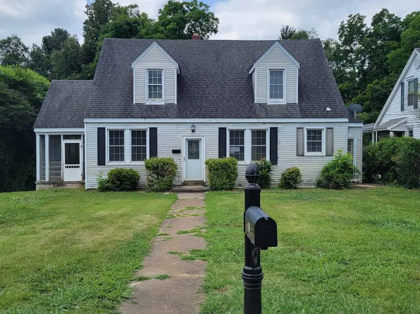 611 Summer Dr, Dyersburg, TN 38024