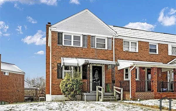 3 bed, 1728 sqft, $2,800 — Photo 1