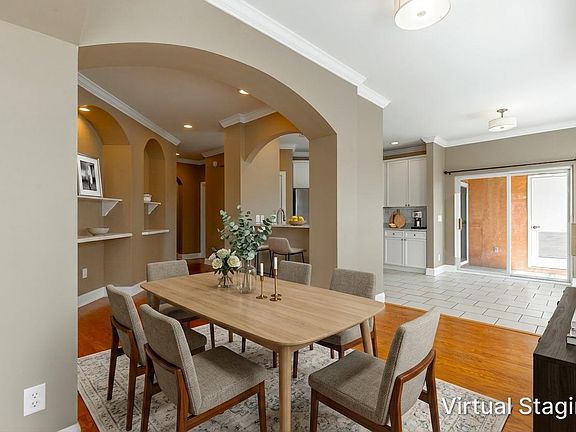 2nd image of 1109 Renaissance Ct
