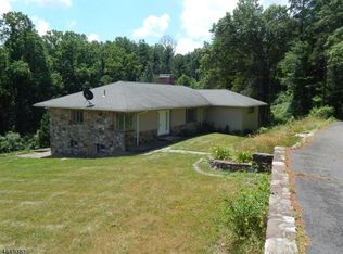466 County Road 579, Milford, NJ 08848