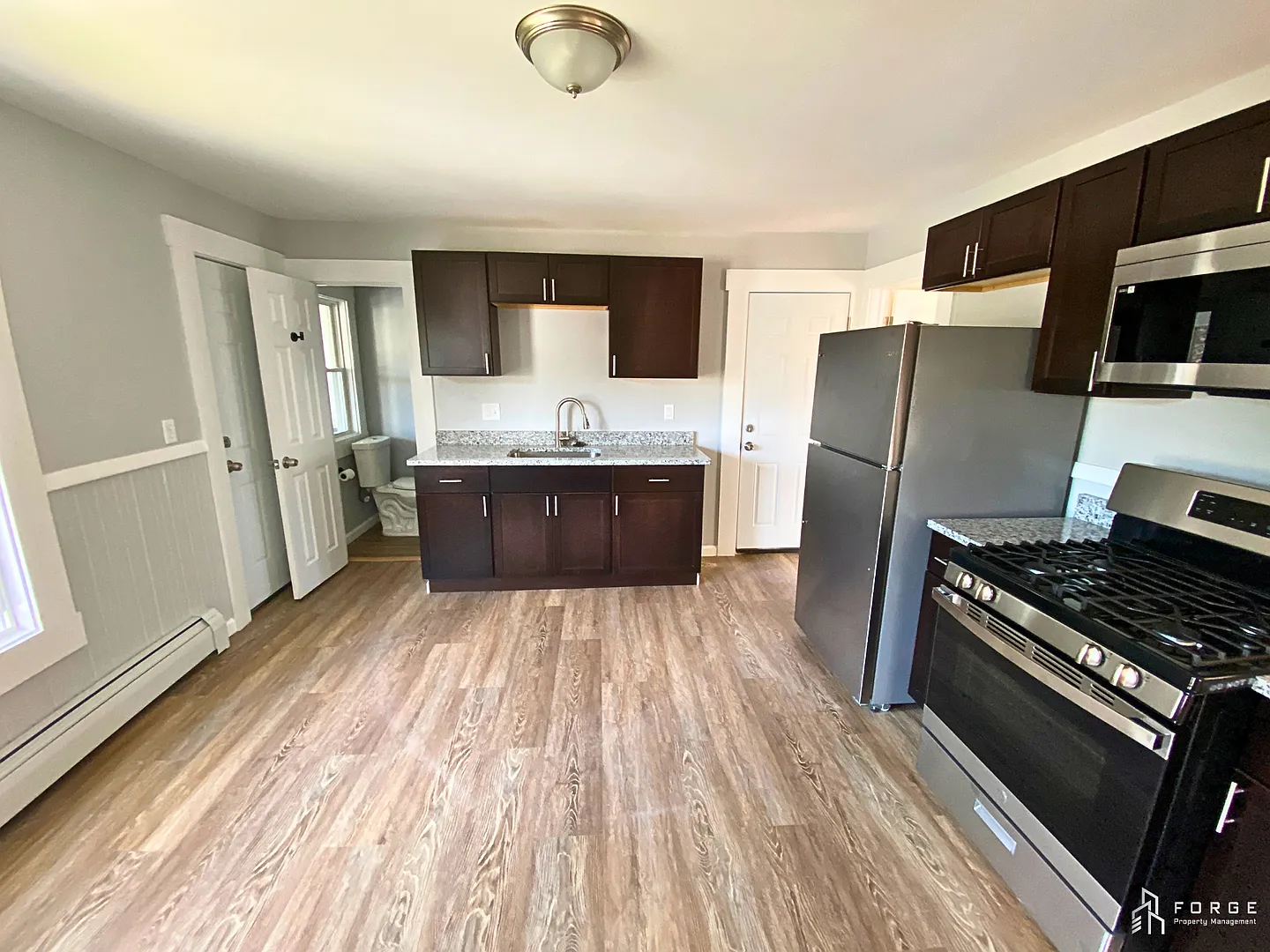 8 Frederick — Photo 3