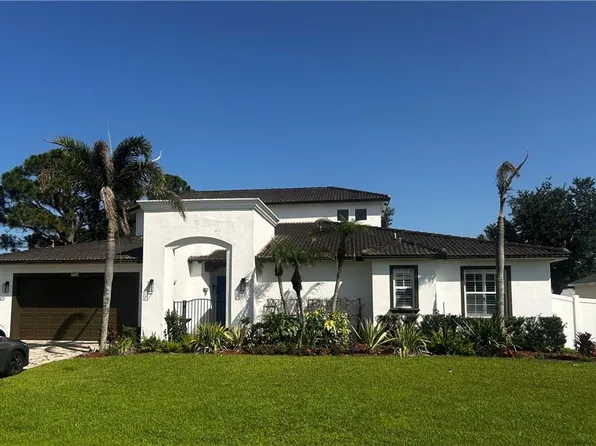 6008 NW Winfield Drive, Port St Lucie, FL 34986