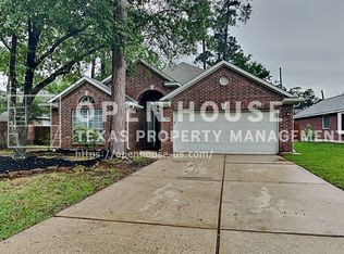 175 Merryweather Pl, Conroe, TX 77384