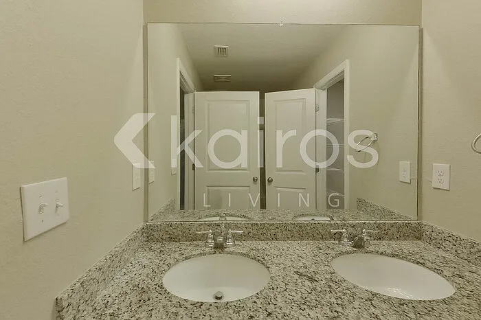 9131 Aegean Cir — Photo 17