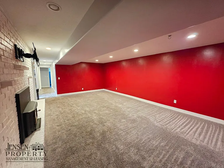 1151 W Wesley Powell Dr — Photo 33
