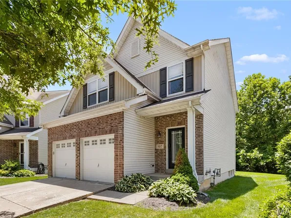 507 Parkgate Dr, Lake Saint Louis, MO 63367