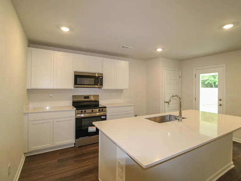 9922 Sequoyah Cove Dr SE — Photo 12