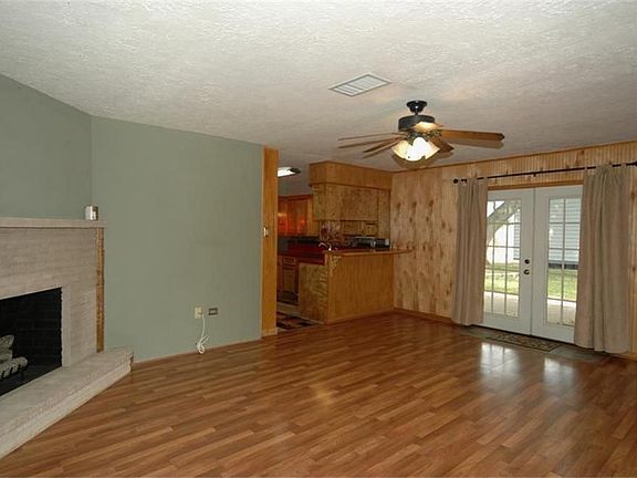 5th image of 5101 Carmona Ln