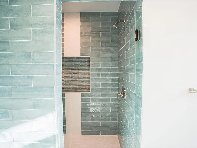 1413 NE 5th Ave #1 — Photo 18