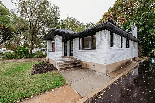 2213 Jackson Ave #1 Photo 1 2213 Jackson Ave #1 Photo 1