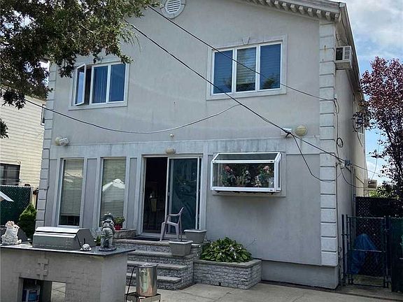 3rd image of 159-07 Sapphire St