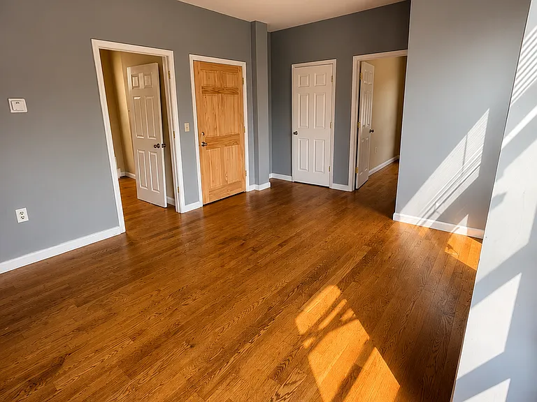16 11th St #2 — Photo 3
