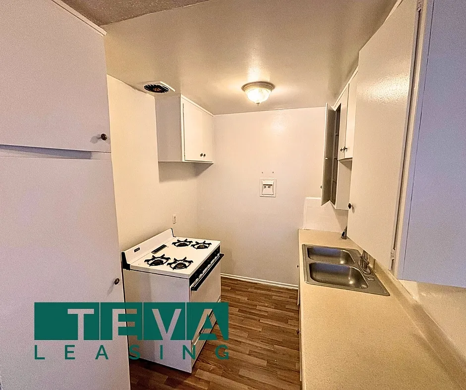 1 bed, 1.0 bath, $1,595 — Photo 2