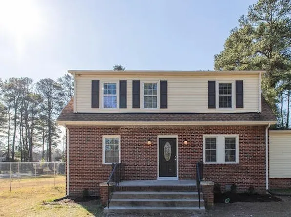 2814 E Park Dr, Petersburg, VA 23805