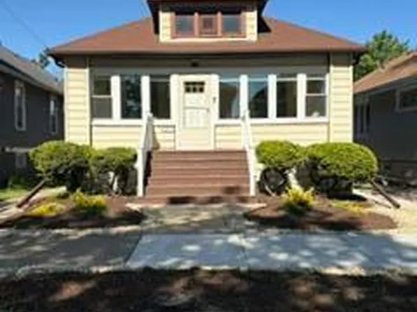 1610 Atchison Ave, Whiting, IN 46394