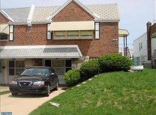 9873 Clark St, Philadelphia, PA 19115