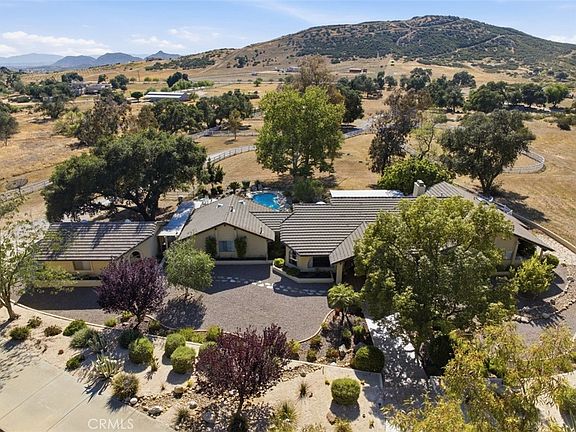 4th image of 34575 Sycamore Springs Rd