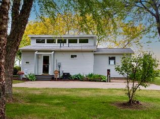 10328 E Lake Rd, North East, PA 16428