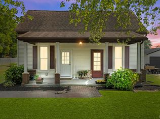 711 W Degonia Rd, Boonville, IN 47601