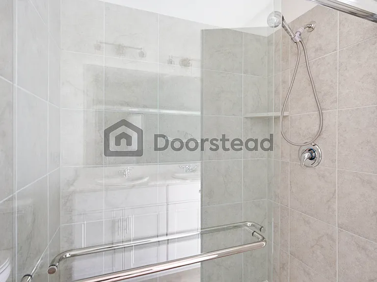 5530 Agalinis Ave — Photo 32