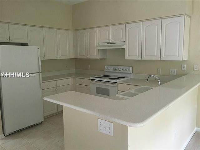 1st image of 25 Brittany Pl #25