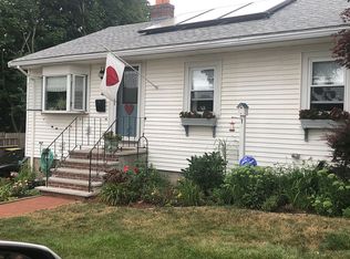 12 Wessagussett Rd, Weymouth, MA 02191