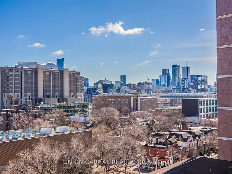 720 Spadina Ave #904 — Photo 15