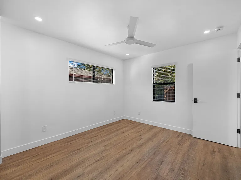 1635 Myrtle Ave #1635 — Photo 5