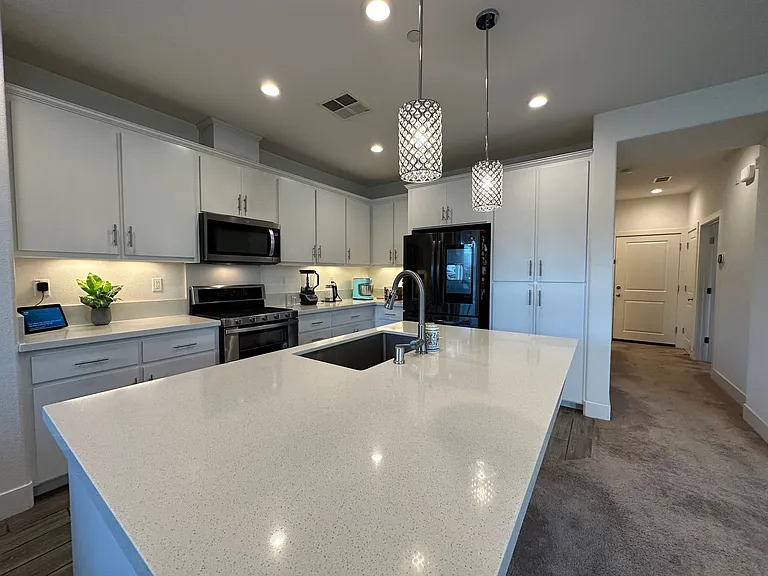 15509 Monterey Rd — Photo 8