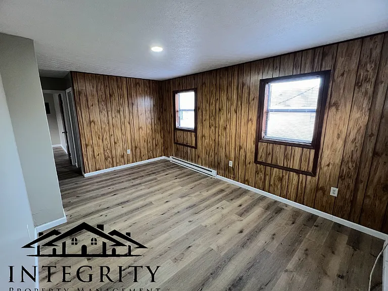 112A Fleetwood Dr — Photo 3