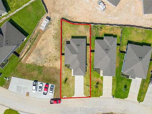 3rd image of 11927 Sunshine Park Dr N