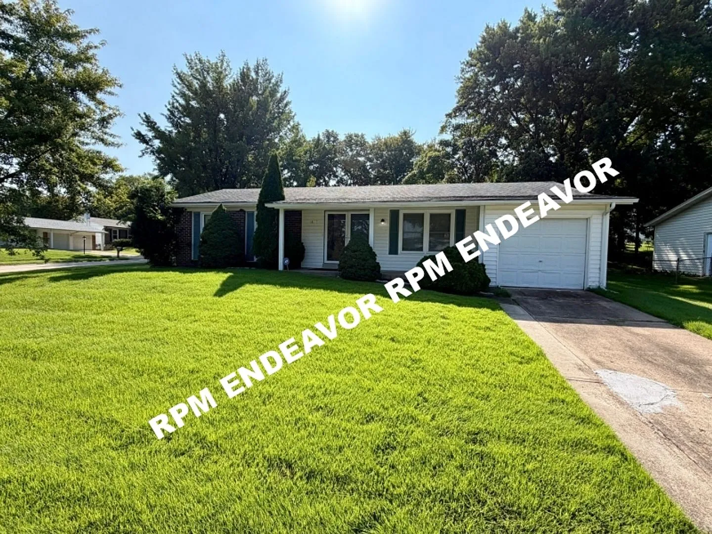 Available Now 3Bed/2Bath — Photo 1