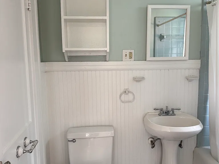 62 Maney Ave #2 — Photo 4