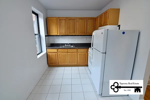 Rented by Tapestry Real Estate of Queens | media 2